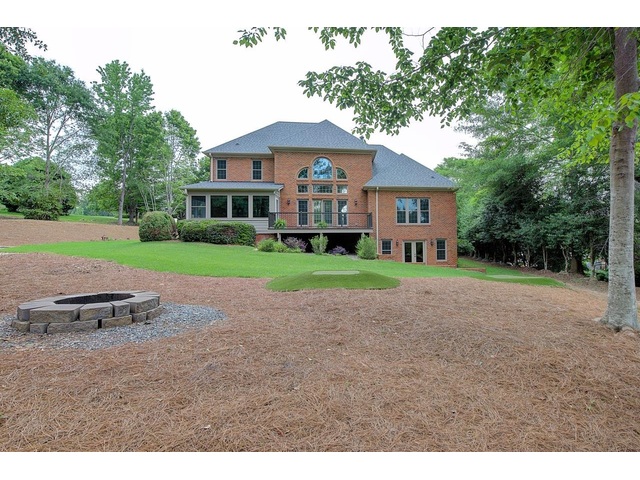 Photo of 310 Hidden Creek Circle Photo of 310 Hidden Creek Circle