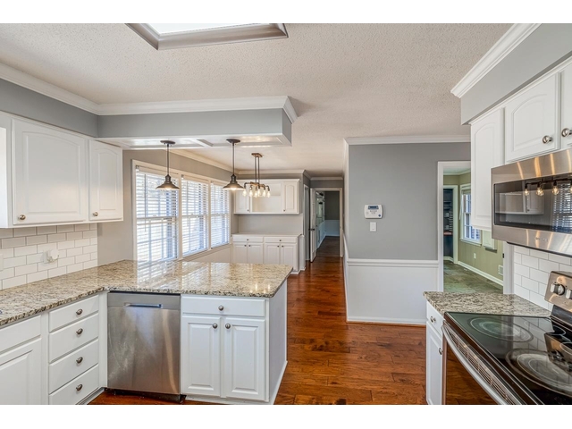 Photo of 263 Fairlane Drive