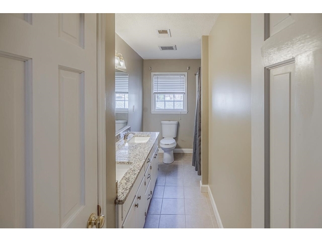 Photo of 263 Fairlane Drive