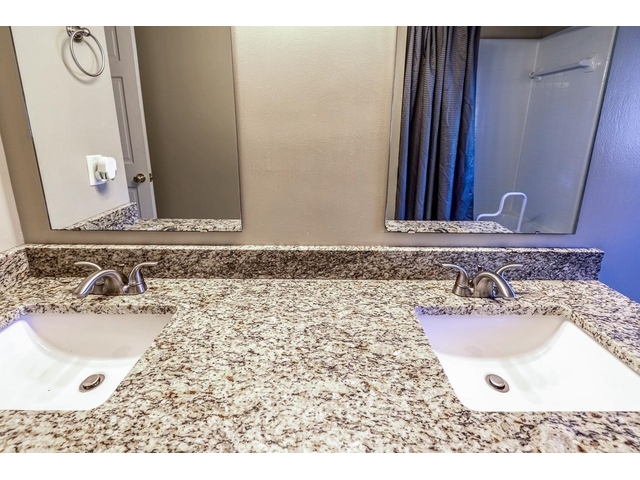 Photo of 263 Fairlane Drive