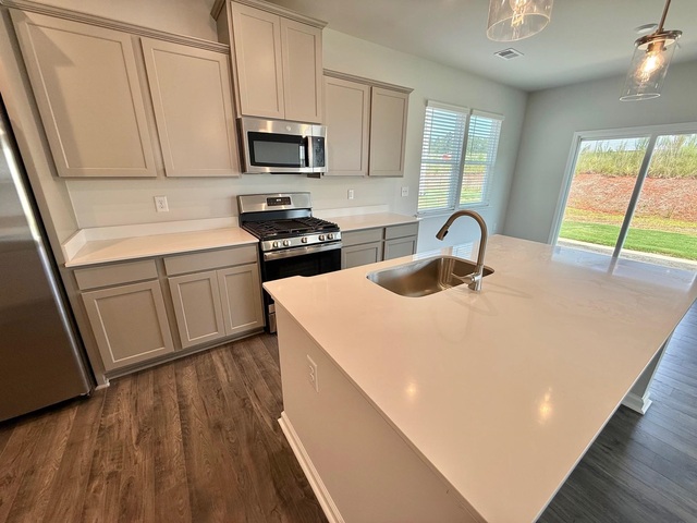 Photo of 1812 Berkshire Lane