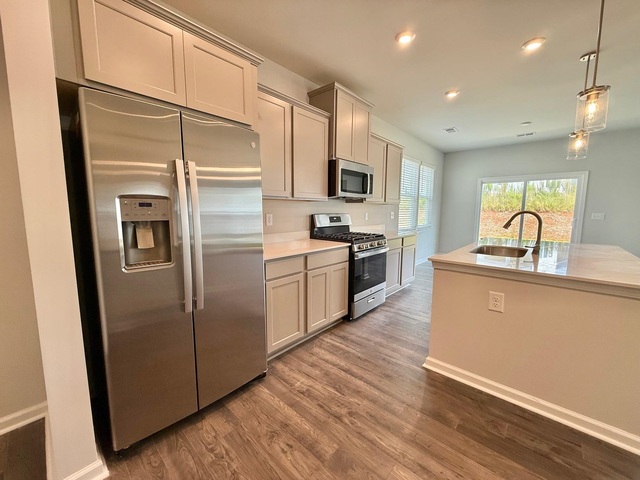 Photo of 1812 Berkshire Lane