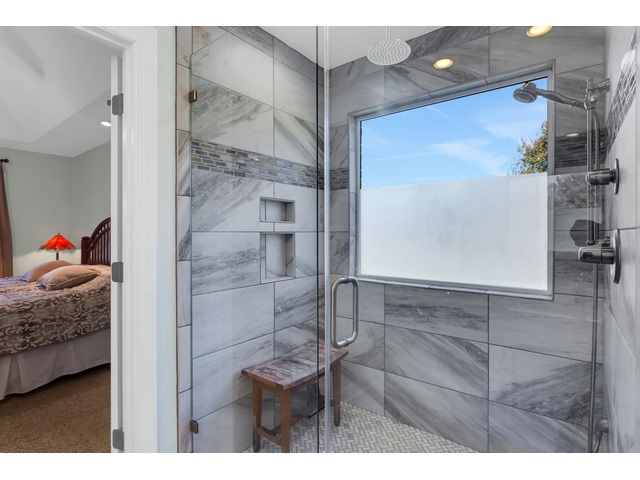 Photo of 719 Hickory Hollow