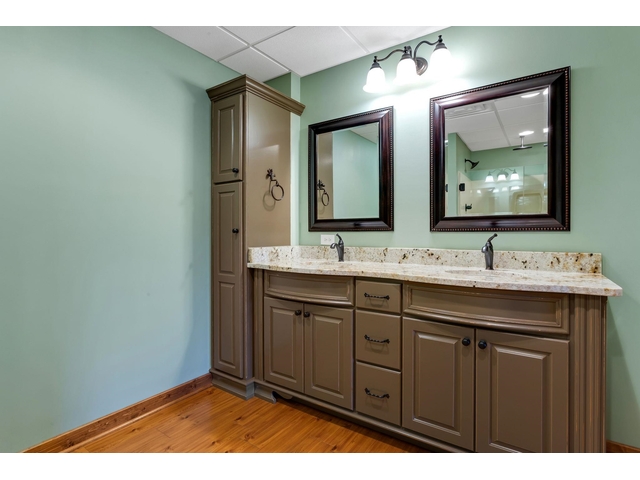 Photo of 719 Hickory Hollow