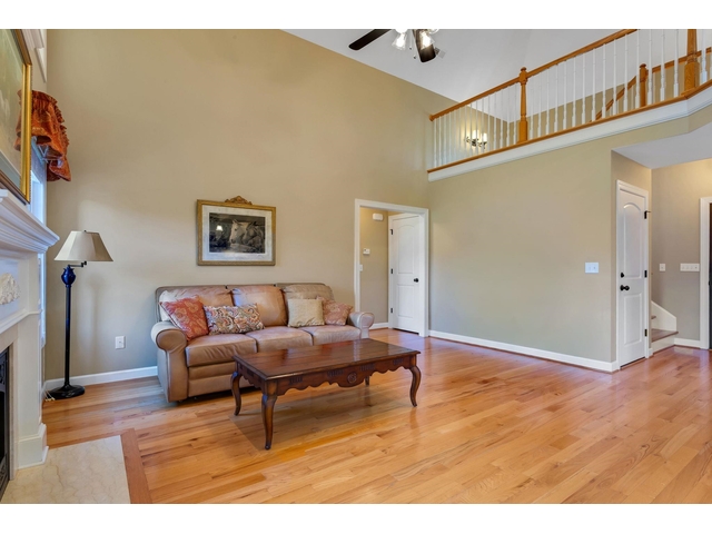 Photo of 719 Hickory Hollow