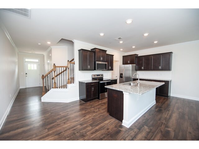 Photo of 304 Sudduth Farms Drive Photo of 304 Sudduth Farms Drive