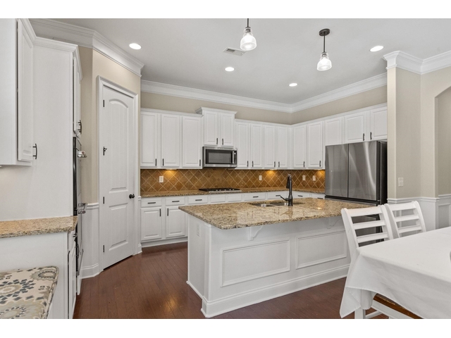 Photo of 112 Murdock Lane