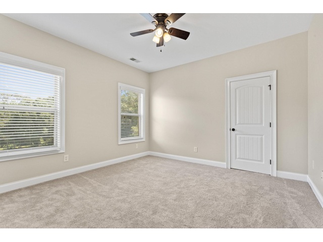Photo of 112 Murdock Lane