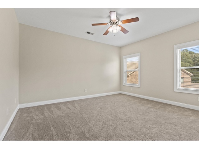 Photo of 112 Murdock Lane
