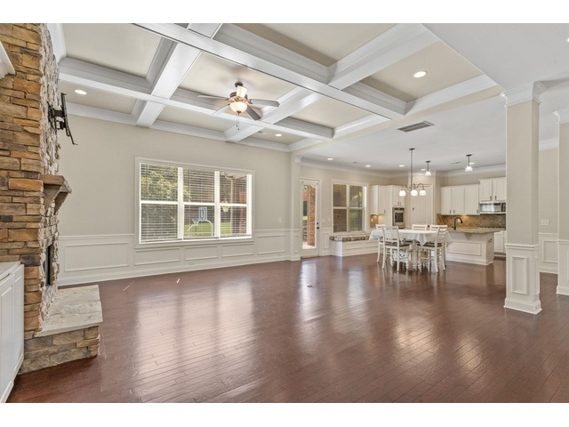 Photo of 112 Murdock Lane
