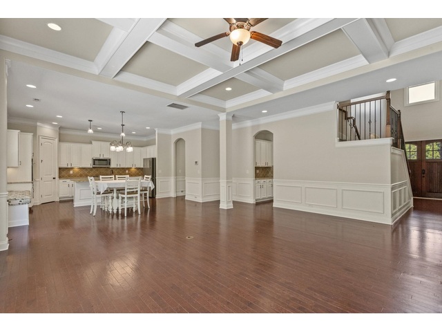 Photo of 112 Murdock Lane