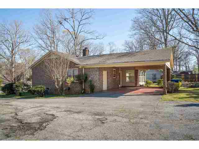 Photo of 322 Seven Oaks Lane Photo of 322 Seven Oaks Lane