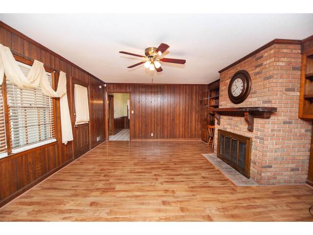 Photo of 322 Seven Oaks Lane Photo of 322 Seven Oaks Lane