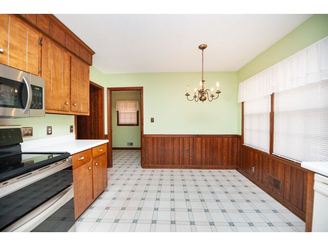 Photo of 322 Seven Oaks Lane Photo of 322 Seven Oaks Lane