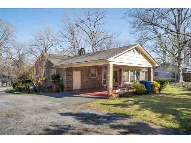 Photo of 322 Seven Oaks Lane Photo of 322 Seven Oaks Lane
