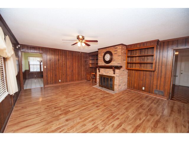 Photo of 322 Seven Oaks Lane Photo of 322 Seven Oaks Lane