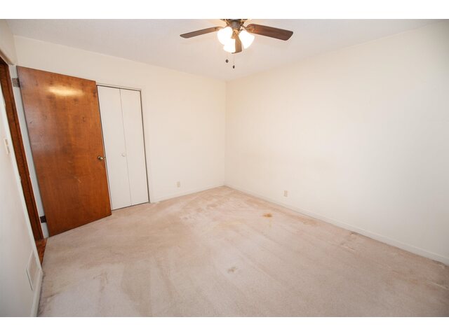 Photo of 322 Seven Oaks Lane Photo of 322 Seven Oaks Lane
