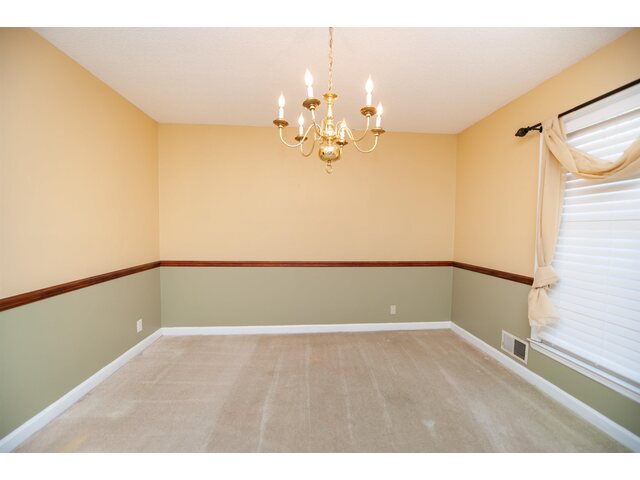 Photo of 322 Seven Oaks Lane Photo of 322 Seven Oaks Lane