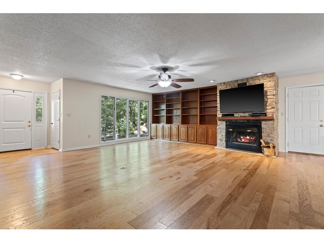 Photo of 56 Cardinal Circle