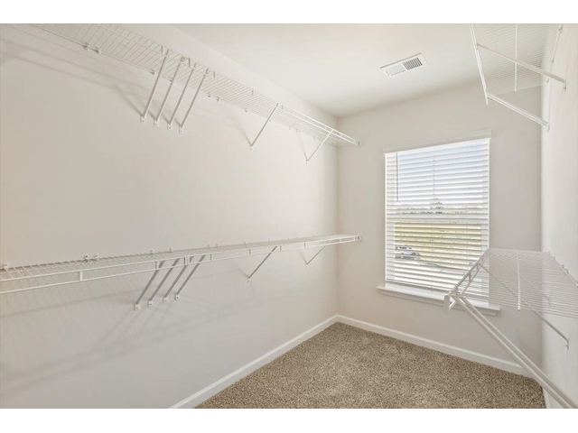 Photo of 2041 Hillman Way