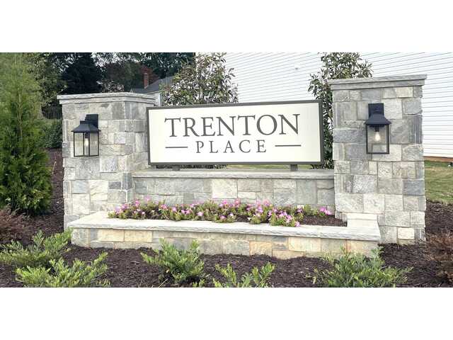 Photo of 2041 Hillman Way