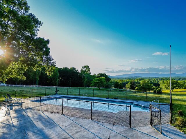 Photo of 3838 Pennington Road