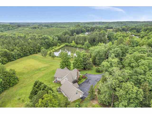 Photo of 1527 S Blackstock Road