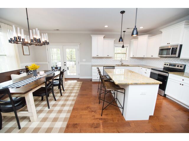 Photo of 222 Plantation Grove Drive Photo of 222 Plantation Grove Drive