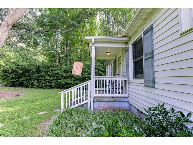 Photo of 312 Ninety Nine Island Rd Photo of 312 Ninety Nine Island Rd