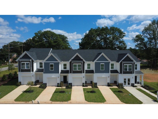 Photo of 2009 Hillman Way