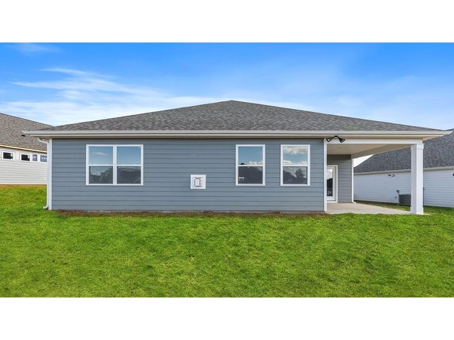 Photo of 1914 Crumhorn Avenue