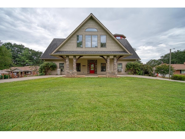 Photo of 241 Coggins Shore Road