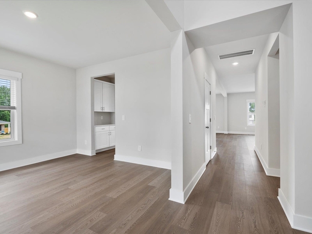Photo of 105 Veracruz Court