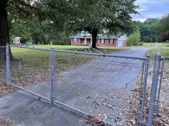 Photo of 1026 W Georgia Road Photo of 1026 W Georgia Road