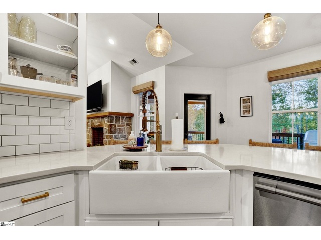 Photo of 35 Blue Gill Drive Photo of 35 Blue Gill Drive
