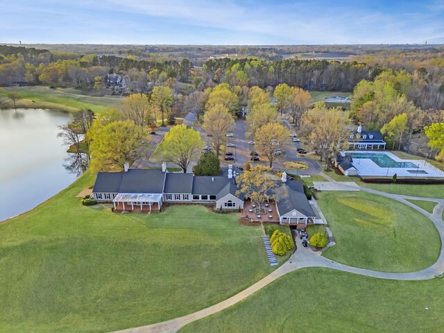 Photo of 236 Horseshoe Lake Road