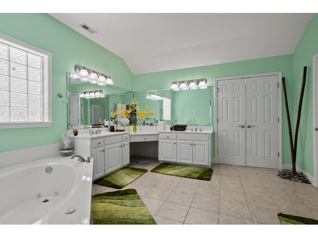 Photo of 112 Scarlett Drive
