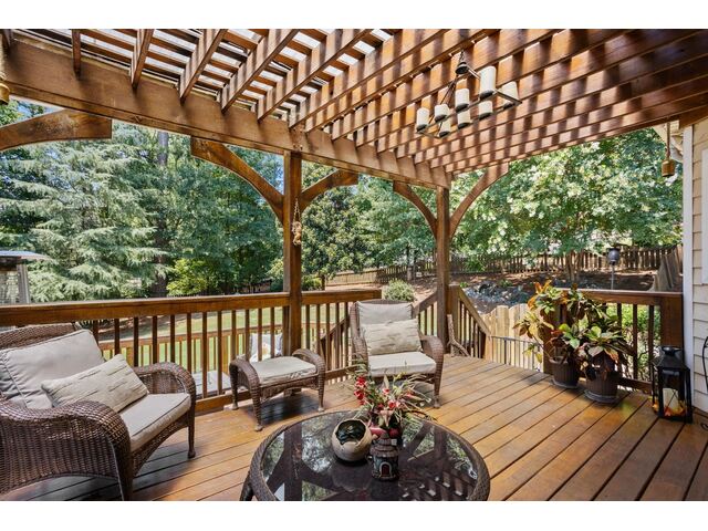 Photo of 112 Scarlett Drive