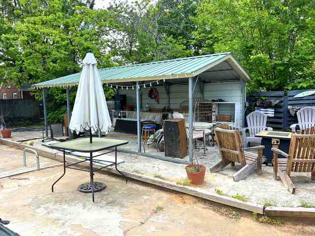 Photo of 510 E Earle Street