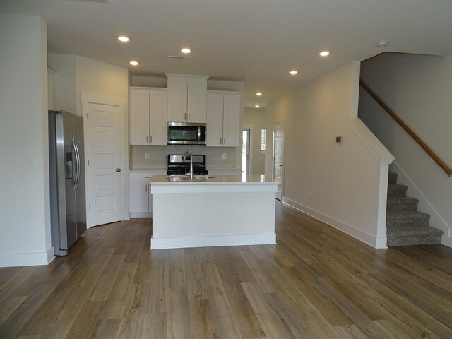 Photo of 635 Millwright Way