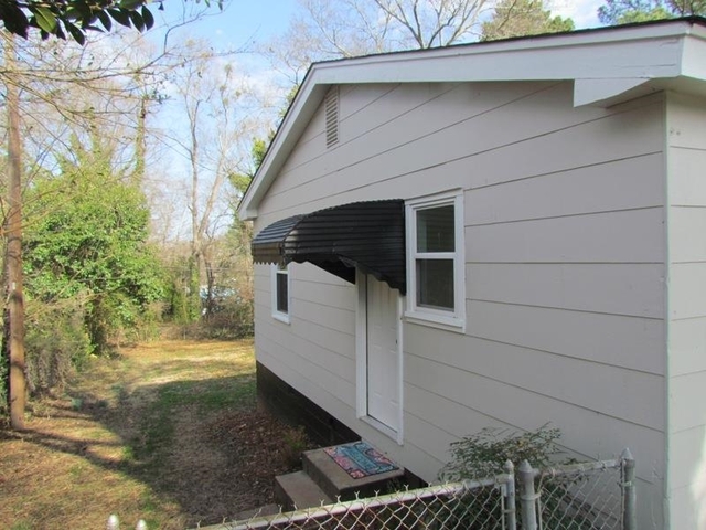 Photo of 255 Brenton Avenue Photo of 255 Brenton Avenue