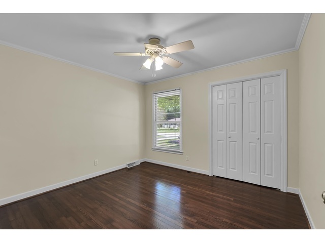 Photo of 110 Oak Drive Photo of 110 Oak Drive
