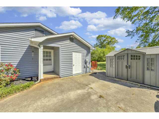 Photo of 110 Oak Drive Photo of 110 Oak Drive