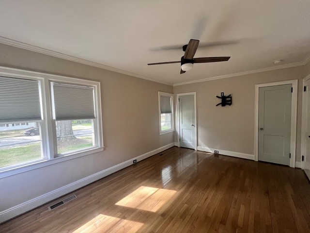 Photo of 202 Pine St