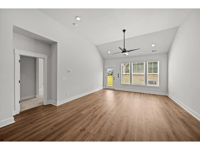 Photo of 246 Telluride Way