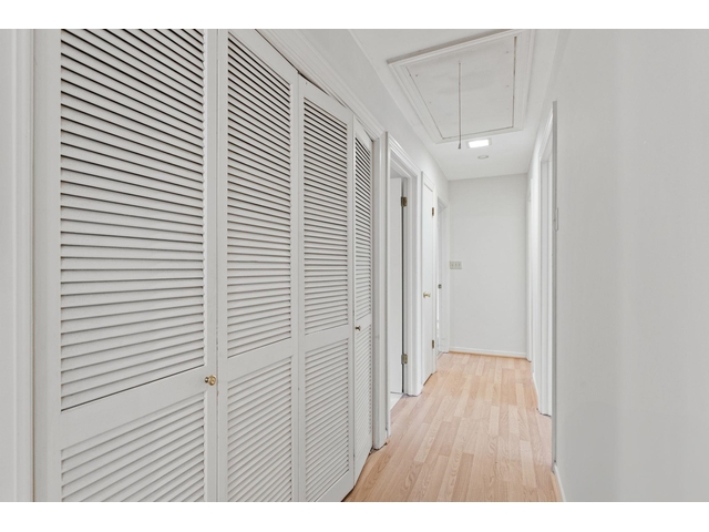 Photo of 13 Forest Oaks Way