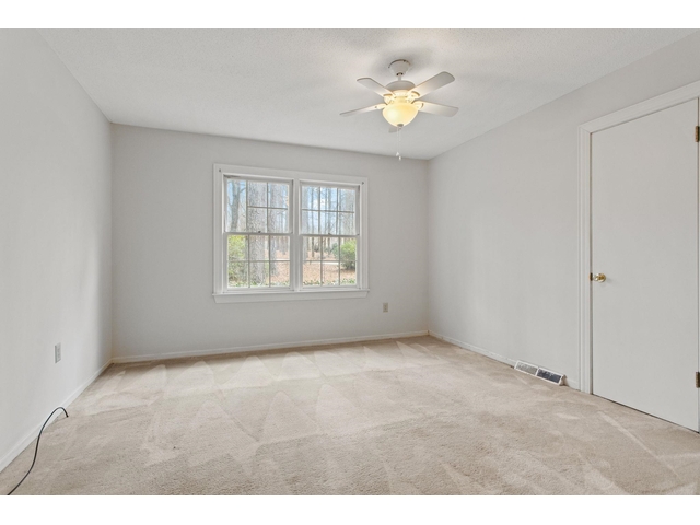 Photo of 13 Forest Oaks Way