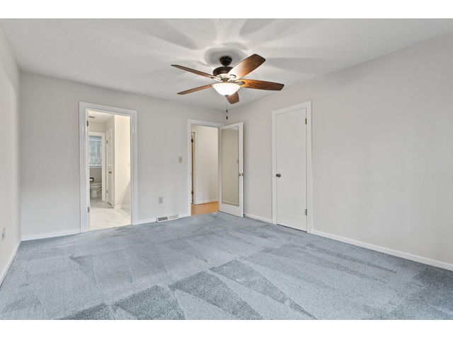 Photo of 13 Forest Oaks Way