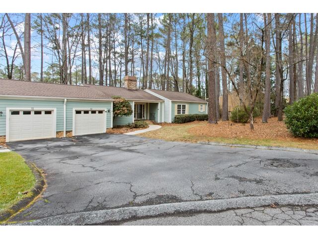 Photo of 13 Forest Oaks Way