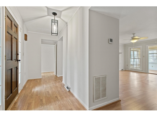 Photo of 13 Forest Oaks Way